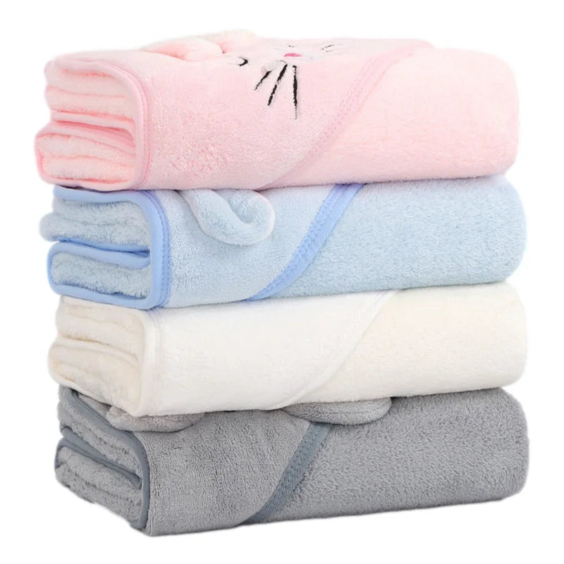 Toalla de baño para bebé con capucha