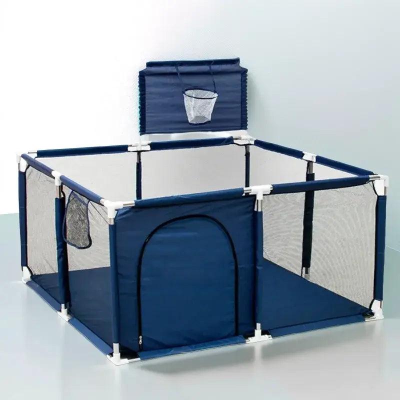 Parque de juegos cuadrado para bebé con canasta