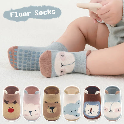 Calcetines antideslizantes infantiles con dibujos (pack de 6 pares)
