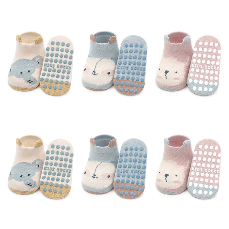 Calcetines antideslizantes infantiles con dibujos (pack de 6 pares)